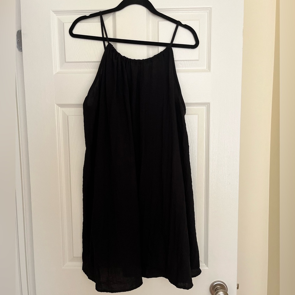 Black Sleeveless Dress - Picture 1 of 4